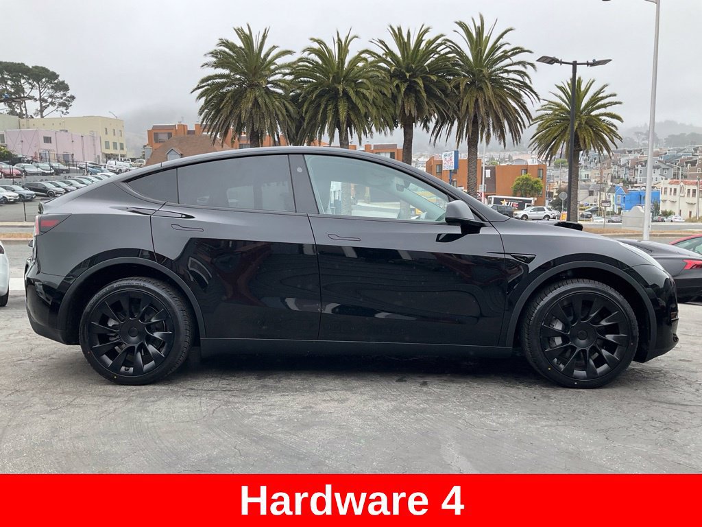 Used 2023 Tesla Model Y Long Range AWD/4WD image 3