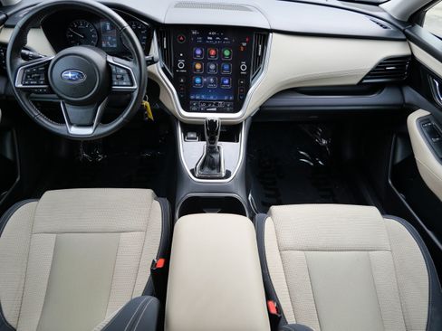 Used 2024 Subaru Outback Premium AWD/4WD image 10