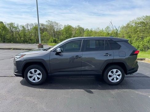 Used 2025 Toyota RAV4 LE image 4