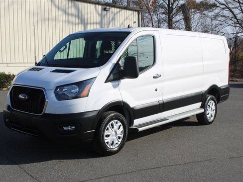 Used 2024 Ford Transit 250 Low Roof w/ Exterior Upgrade Package image 4