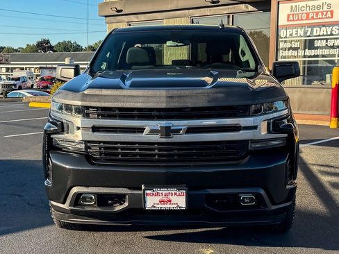 Used 2020 Chevrolet Silverado 1500 LT w/ Convenience Package AWD/4WD image 9