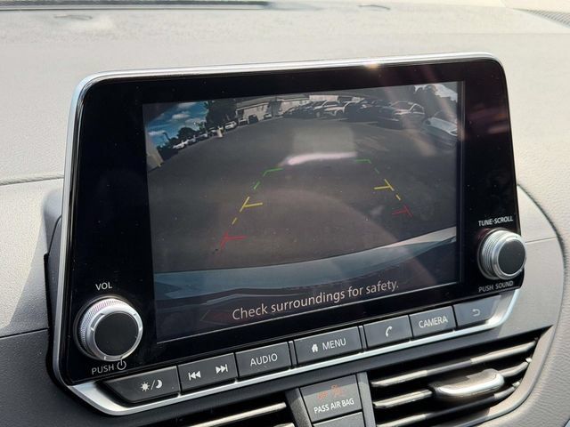 Used 2025 Nissan Altima 2.5 S FWD image 21