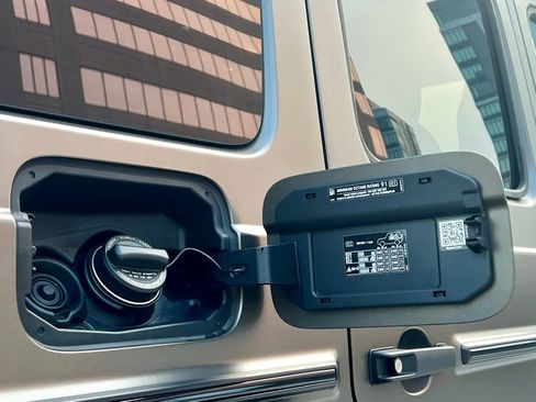 Certified 2024 Mercedes-Benz G 63 AMG 4MATIC image 17