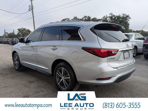 Used 2019 INFINITI QX60 Luxe w/ Essential Package image 5