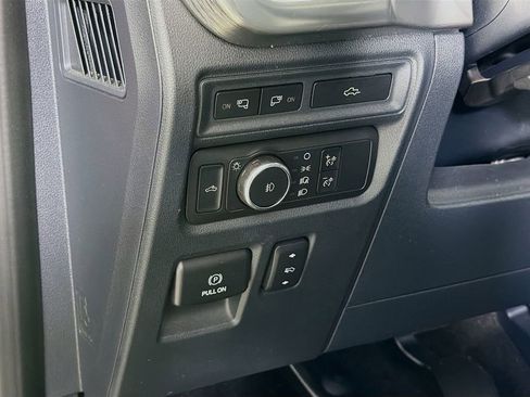 Used 2021 Ford F150 Lariat AWD/4WD image 12