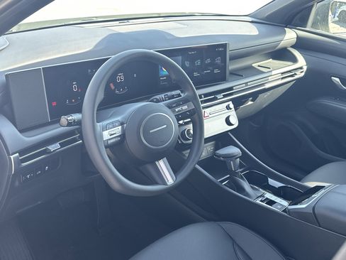 New 2026 Hyundai Santa Cruz SEL FWD image 13
