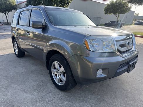 Used 2011 Honda Pilot EX-L image 3
