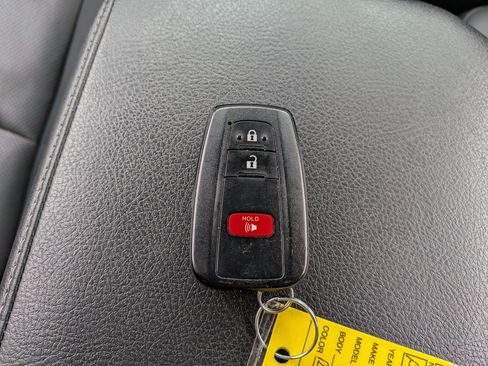 Used 2022 Toyota 4Runner Limited AWD/4WD image 40