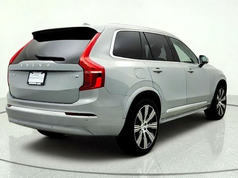Used 2025 Volvo XC90 T8 Plus AWD/4WD image 5