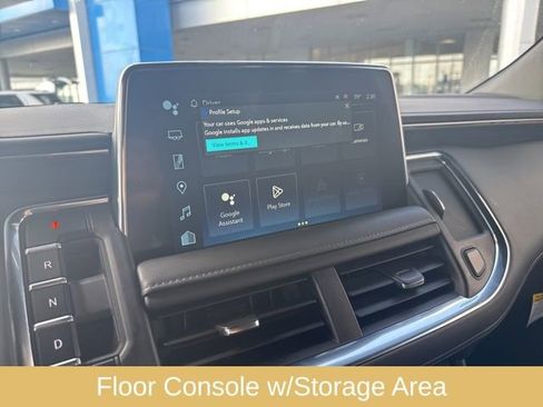 Used 2024 Chevrolet Suburban LT w/ Luxury Package image 26