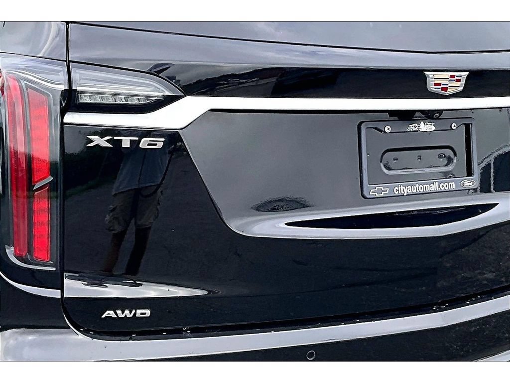 Used 2024 Cadillac XT6 Sport w/ LPO, Floor Liner Package AWD/4WD image 34