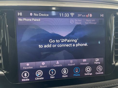 Used 2020 Chrysler Pacifica Limited image 37