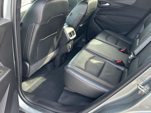 Used 2023 Chevrolet Equinox RS w/ RS Leather Package image 18