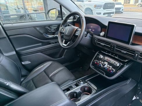 Used 2021 Lincoln Corsair Reserve w/ Equipment Group 201A image 13