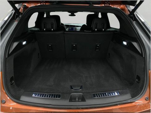 Used 2019 Cadillac XT4 Sport image 7