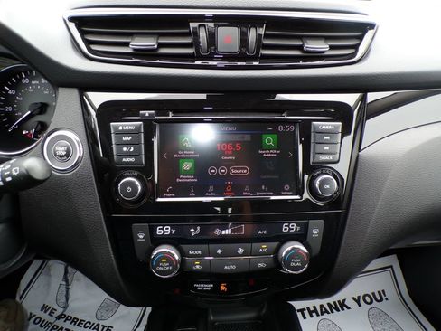 Used 2022 Nissan Rogue Sport SL w/ Premium Package AWD/4WD image 25