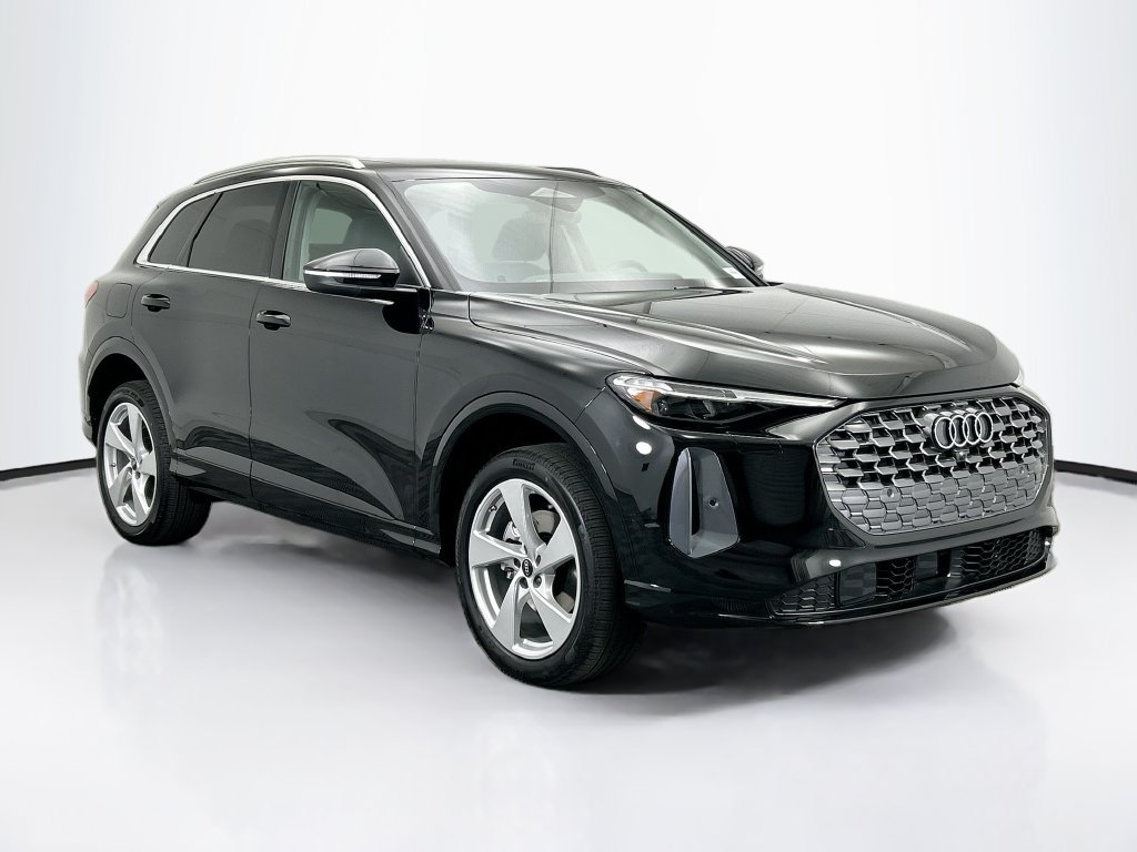 Used 2025 Audi Q5 Premium Plus AWD/4WD image 4