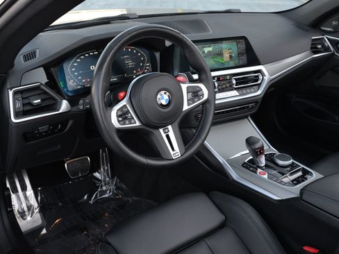 Used 2022 BMW M4 xDrive Competition image 4