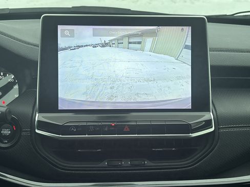 Used 2022 Jeep Compass Altitude w/ Convenience Group image 23