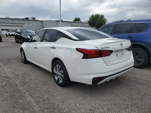 Certified 2025 Nissan Altima 2.5 S FWD image 3