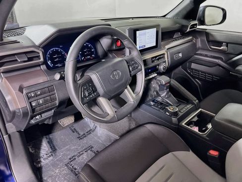 Used 2024 Toyota Tacoma TRD Off-Road AWD/4WD image 9