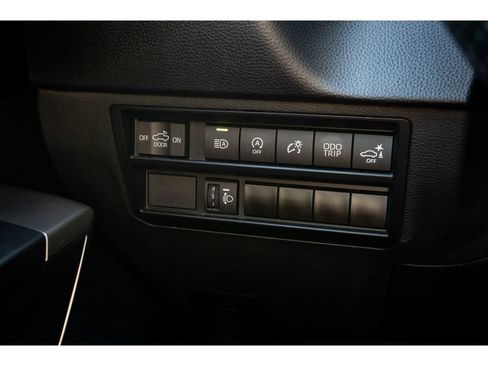 Used 2023 Toyota Tundra SR5 w/ SR5 Convenience Package RWD image 24