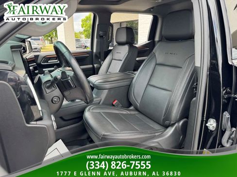 Used 2023 GMC Sierra 1500 Denali AWD/4WD image 11