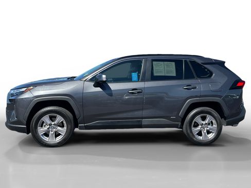 Used 2025 Toyota RAV4 LE AWD/4WD image 2