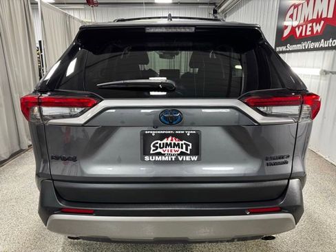 Used 2023 Toyota RAV4 Limited image 5