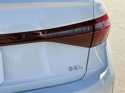 New 2026 Volkswagen Jetta SEL image 6