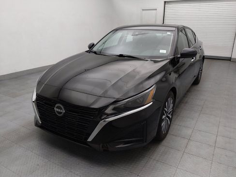 Used 2023 Nissan Altima 2.5 SV image 15