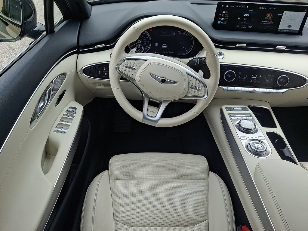 Used 2023 Genesis Electrified GV70 AWD/4WD image 11