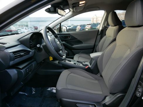 Used 2024 Subaru Crosstrek 2.0i w/ Crosstrek Mirror Package image 32