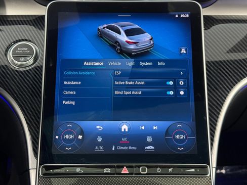 Used 2022 Mercedes-Benz C 300 C 300 w/ Exclusive Trim Package image 31