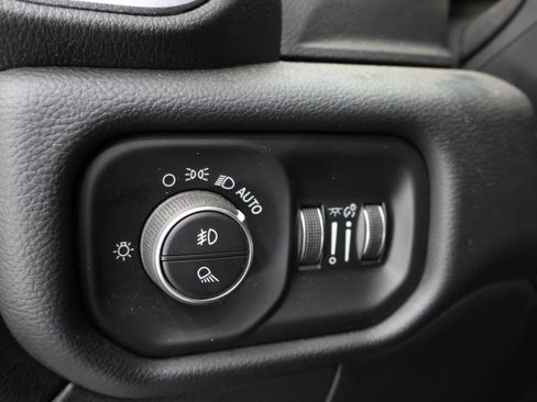 Used 2019 RAM 3500 Laramie AWD/4WD image 44