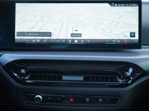 Used 2025 BMW 330i xDrive Sedan AWD/4WD image 14
