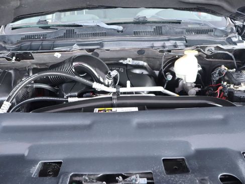 Used 2017 RAM 1500 Express w/ Black Ram 1500 Express Group RWD image 41