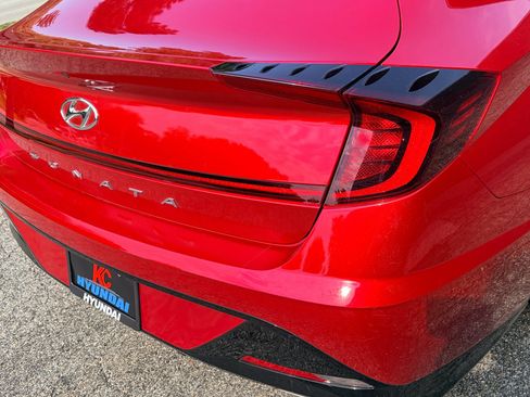 Used 2020 Hyundai Sonata SEL w/ Convenience + Sunroof Package FWD image 16