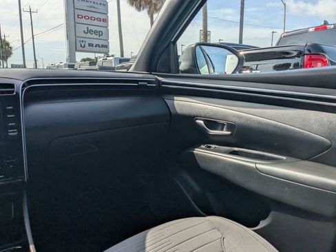 Used 2024 Hyundai Santa Cruz SEL FWD image 15