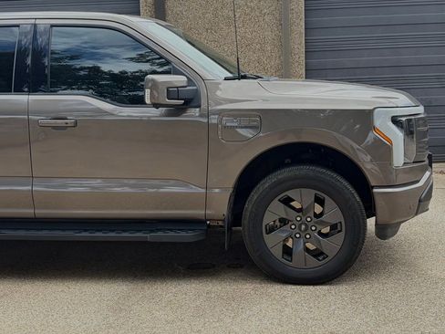 Used 2022 Ford F150 Lightning Lariat w/ Equipment Group 511A High AWD/4WD image 18