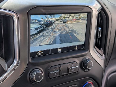 Used 2020 Chevrolet Silverado 1500 LT w/ All-Star Edition image 27