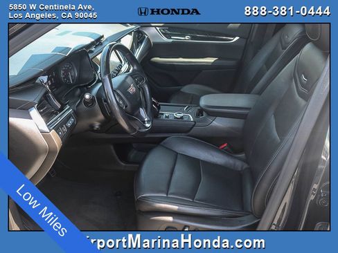 Used 2021 Cadillac XT6 Premium Luxury FWD image 22