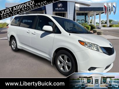 Used 2014 Toyota Sienna LE