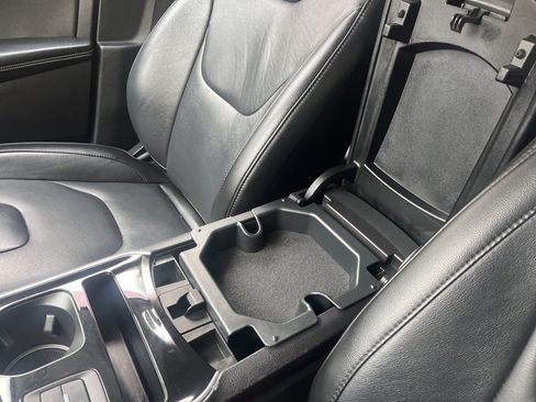 Certified 2020 Ford Edge Titanium image 27