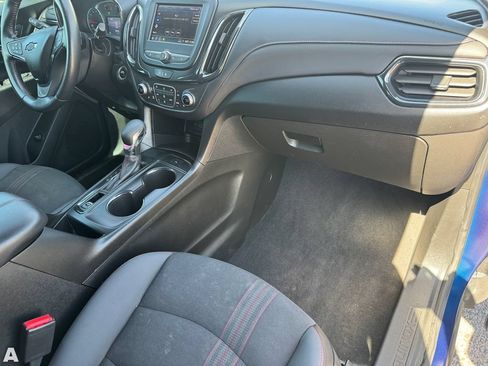 Used 2022 Chevrolet Equinox RS FWD image 15