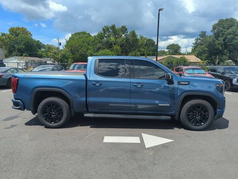 Used 2026 GMC Sierra 1500 Elevation w/ Elevation Premium Package AWD/4WD image 8