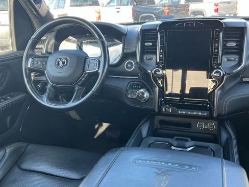 Used 2022 RAM 1500 Limited AWD/4WD image 19