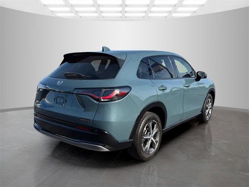Used 2023 Honda HR-V EX-L image 7