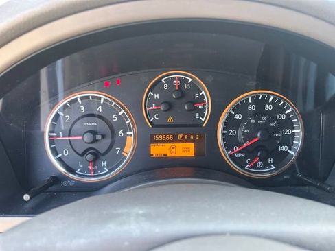 Used 2011 Nissan Armada SL RWD image 30