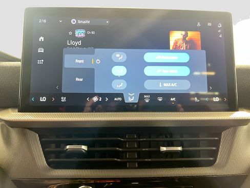 Used 2025 Ford Explorer ST-Line image 12